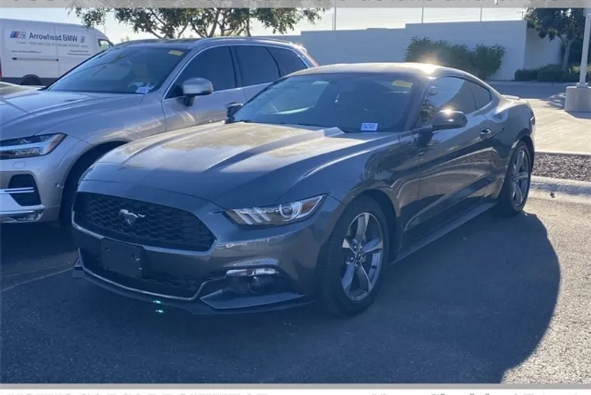 2017 Ford Mustang EcoBoost photo 1
