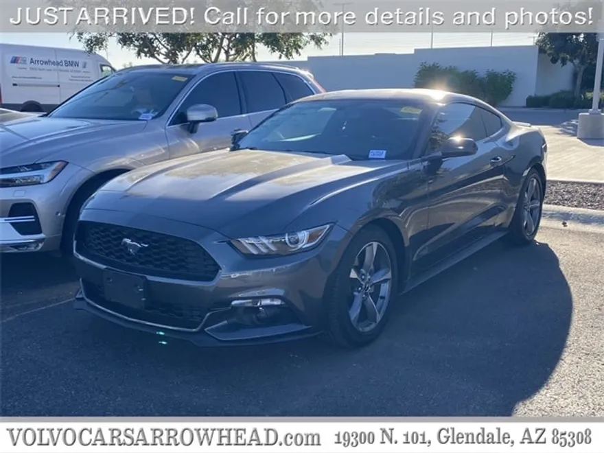2017 Ford Mustang EcoBoost photo 1