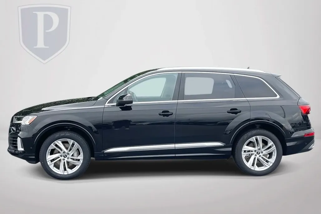 2024 Audi Q7 55 Premium Plus photo 1