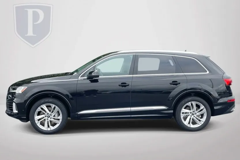 2024 Audi Q7 55 Premium Plus photo 1