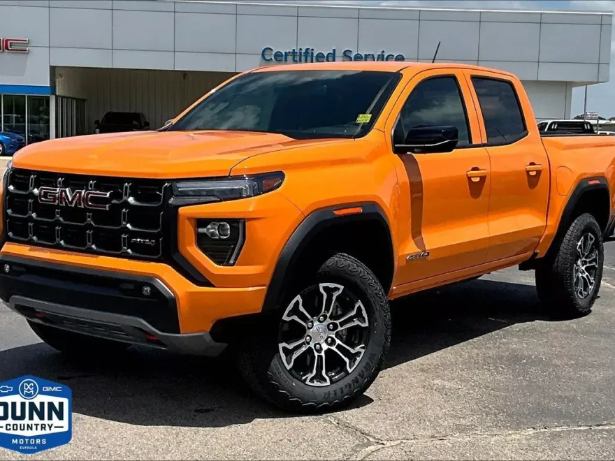 2025 Gmc Canyon AT4 photo 1