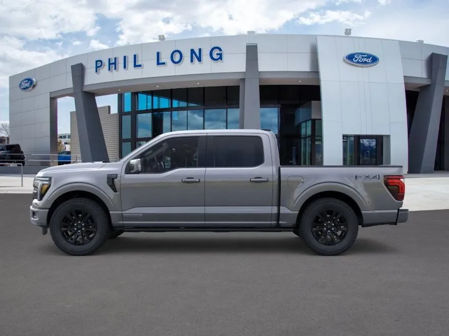 2025 Ford F-150 Platinum photo 1