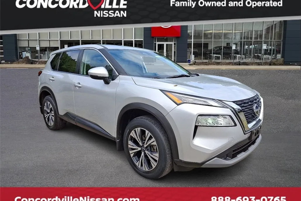 2022 Nissan Rogue SV photo 1