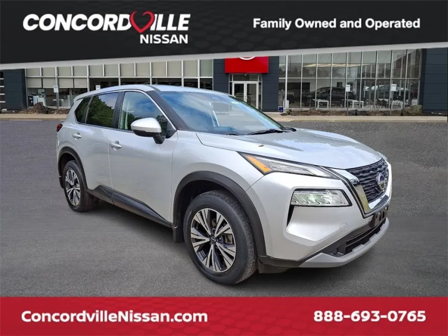 2022 Nissan Rogue SV photo 1