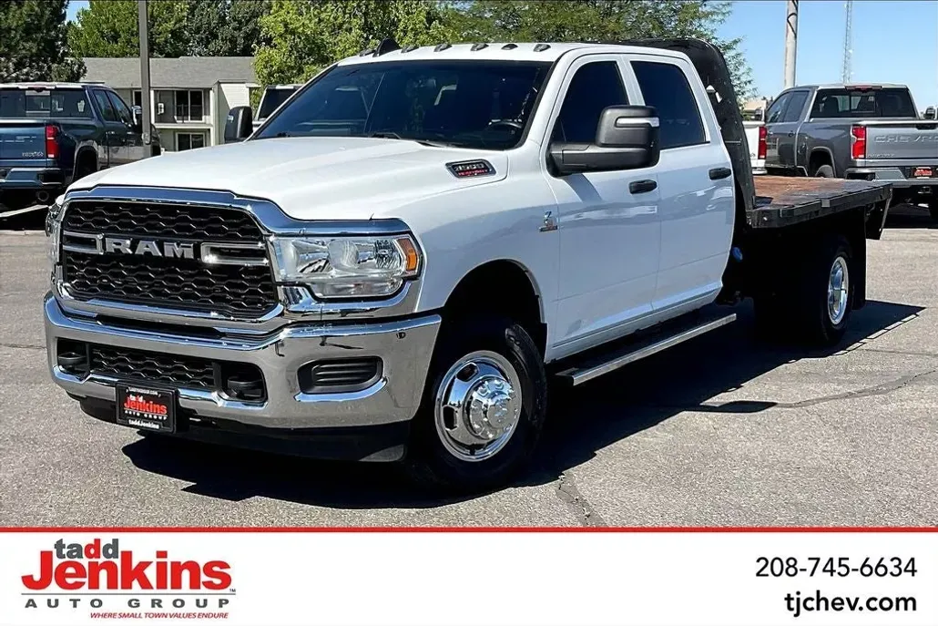 2024 Ram 3500 Tradesman photo 1