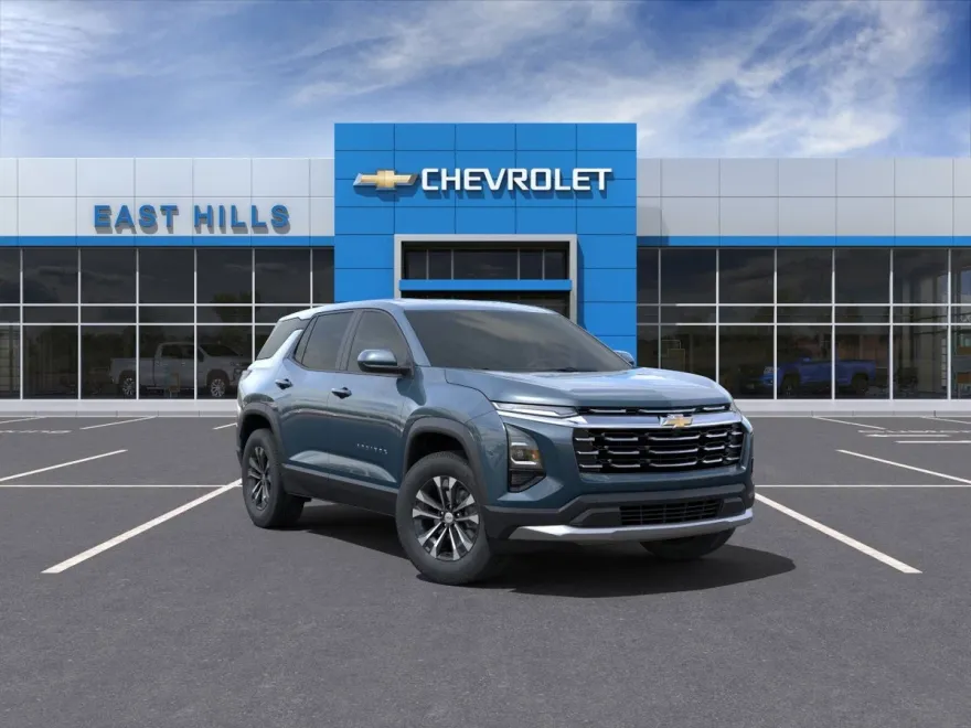 2025 Chevrolet Equinox LT photo 1