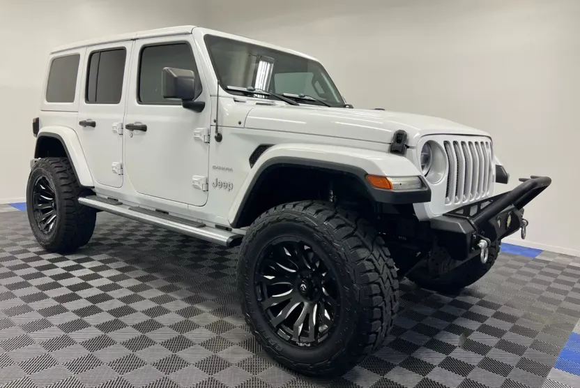 2021 Jeep Wrangler Unlimited Sahara photo 1