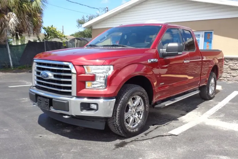2017 Ford F-150 photo 1