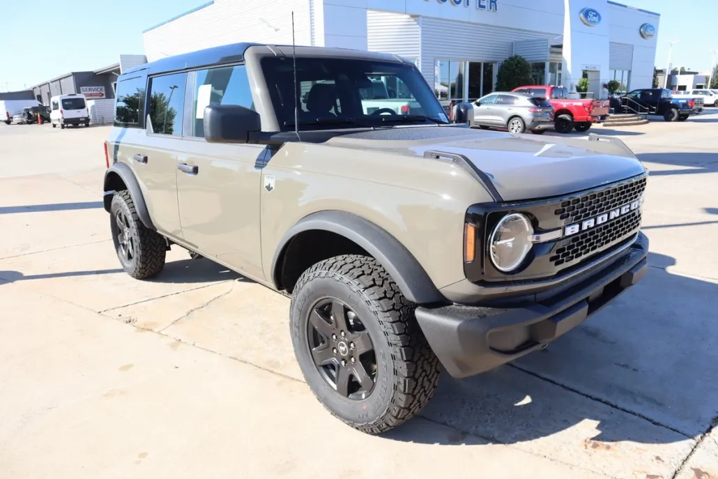 2025 Ford Bronco Big Bend photo 1