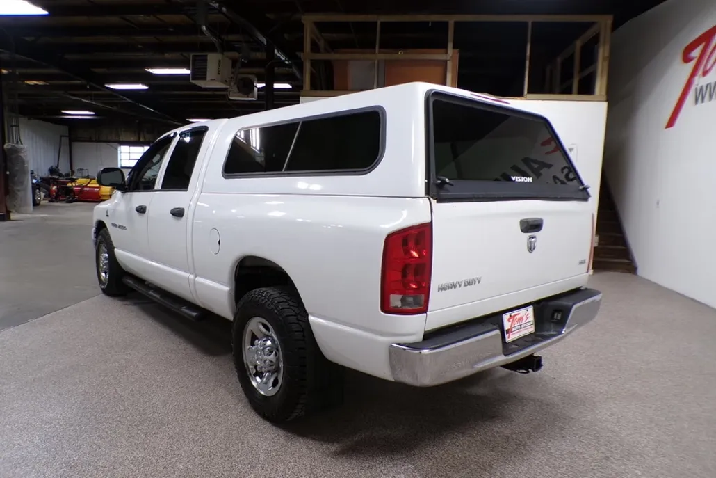 2006 Dodge Ram SLT photo 1