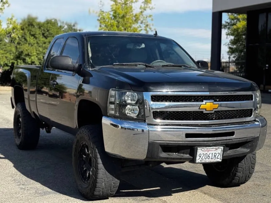2013 Chevrolet Silverado 1500 LT photo 1