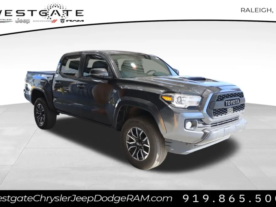 2020 Toyota Tacoma TRD Sport photo 1