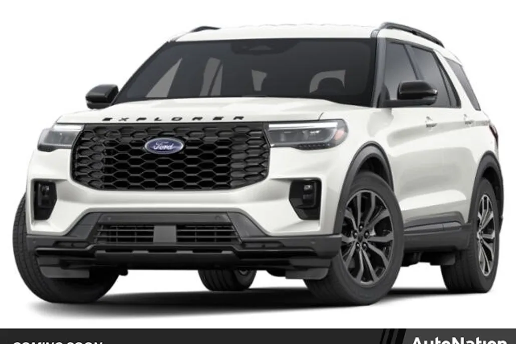 2025 Ford Explorer ST-Line photo 1