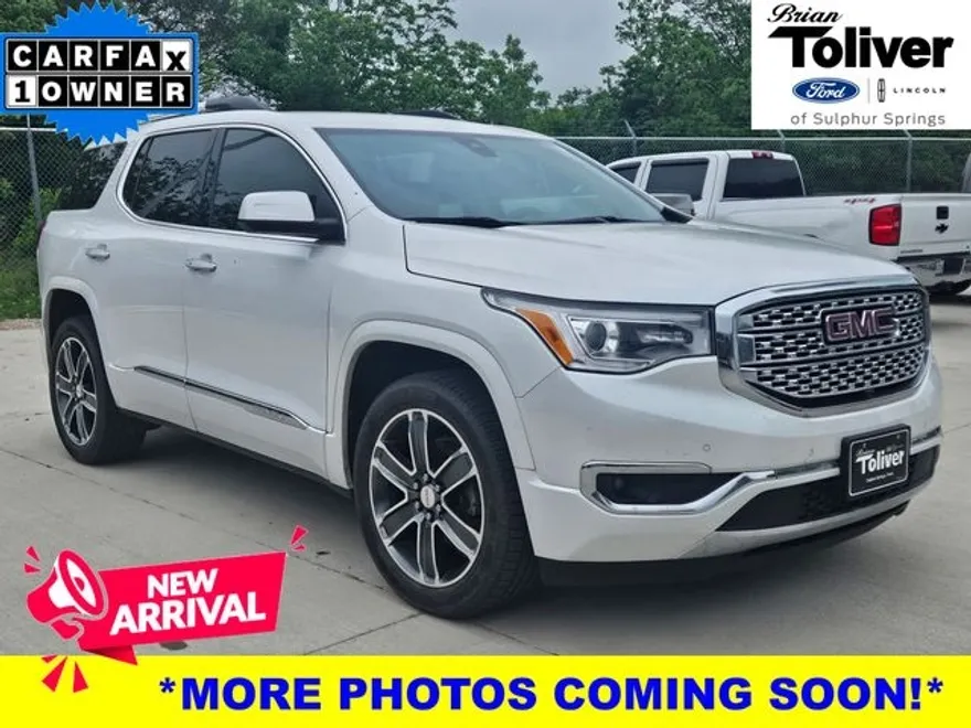 2018 Gmc Acadia Denali photo 1