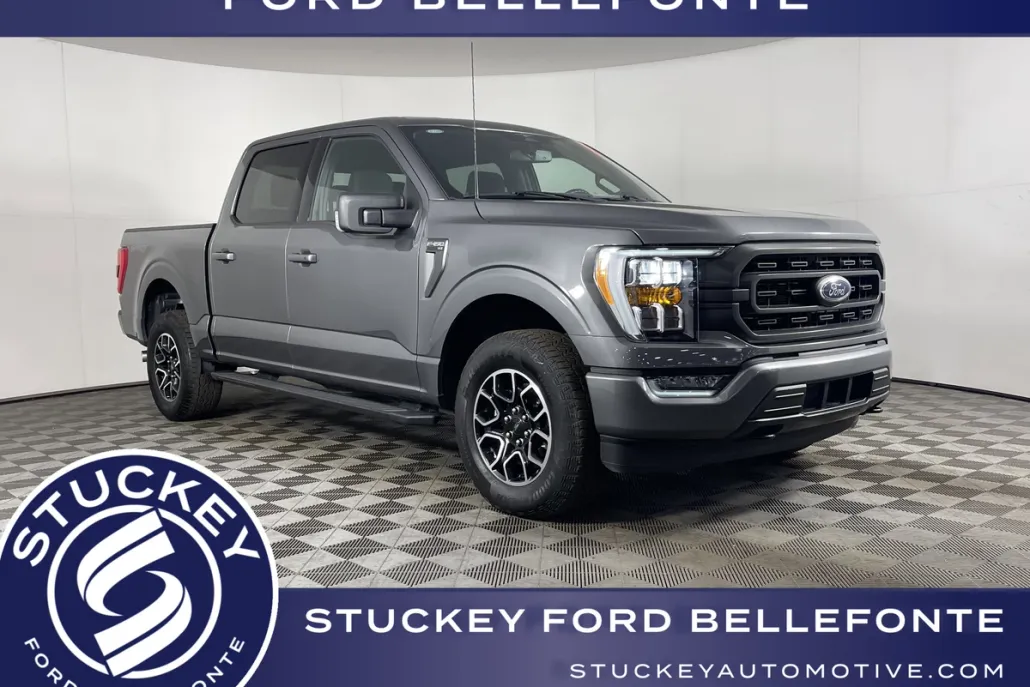 2023 Ford F-150 XLT photo 1