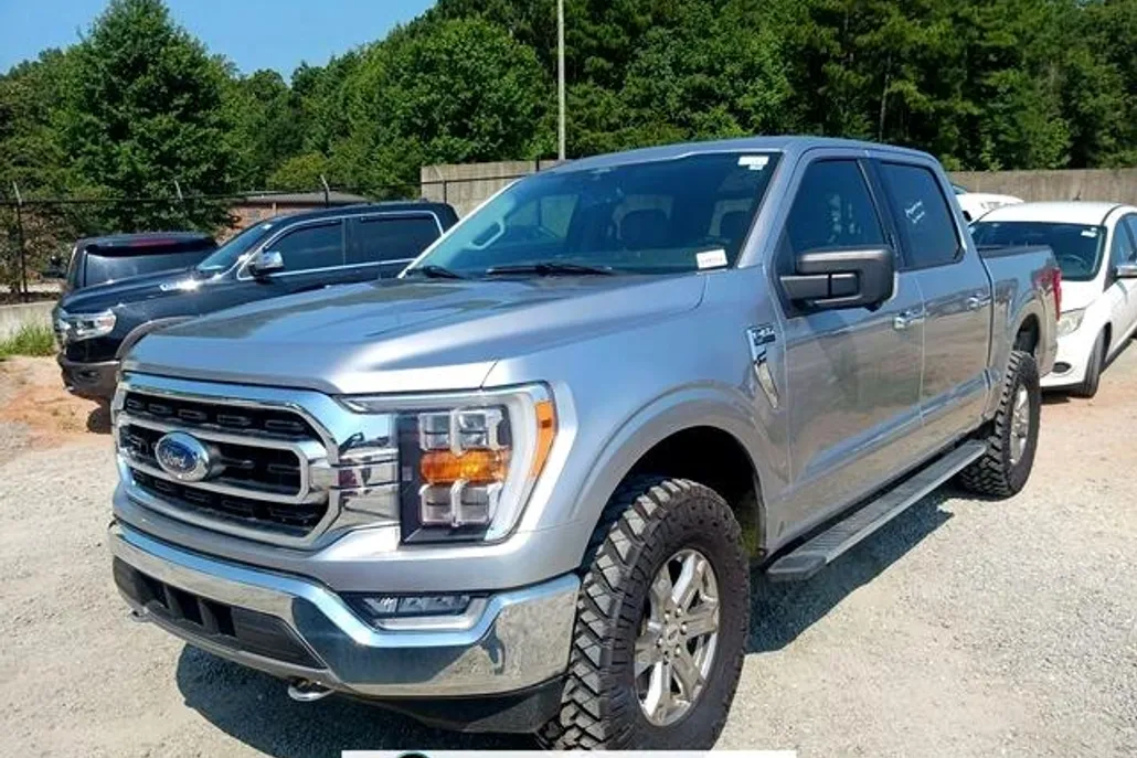 2021 Ford F-150 XLT photo 1