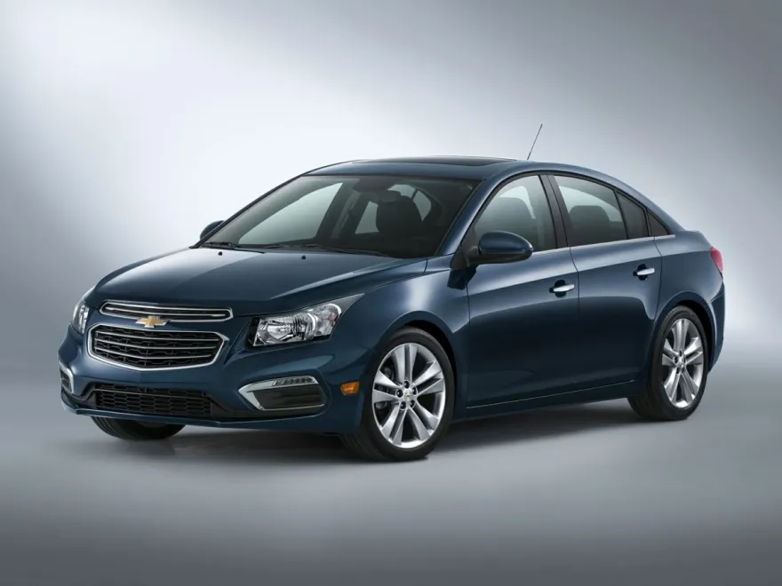 2015 Chevrolet Cruze photo 1