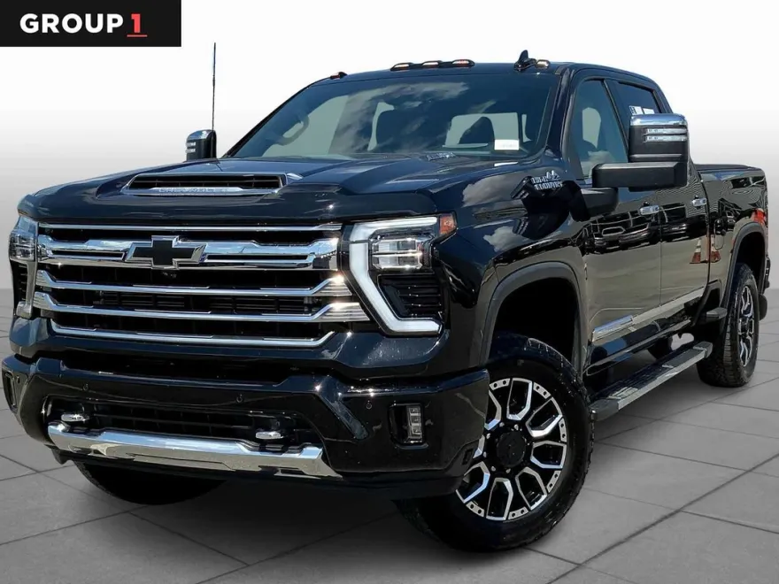 2024 Chevrolet Silverado 2500HD High Country photo 1