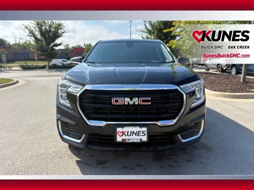 2024 Gmc Terrain SLE photo 1