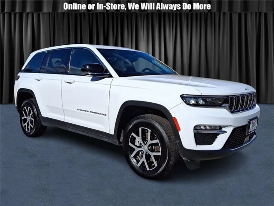 2024 Jeep Grand Cherokee Limited photo 1