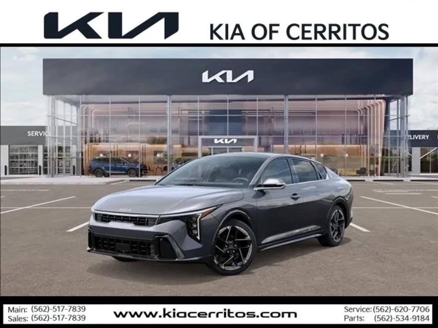 2025 Kia K4 GT-Line photo 1