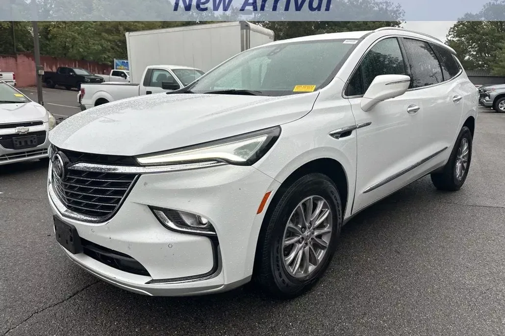 2024 Buick Enclave Premium photo 1