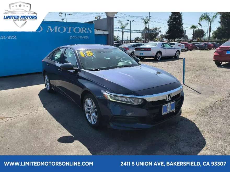 2018 Honda Accord LX 1.5T photo 1
