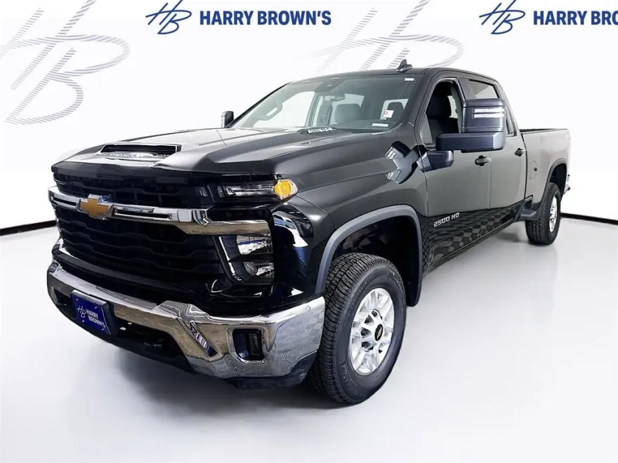 2025 Chevrolet Silverado 2500HD LT photo 1