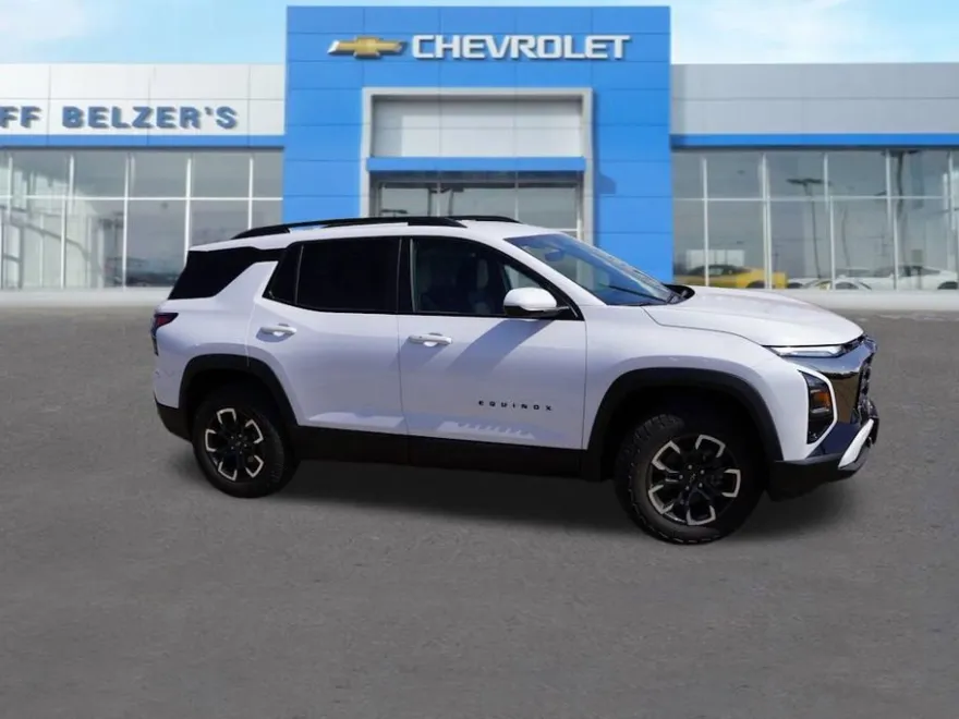 2026 Chevrolet Equinox ACTIV photo 1