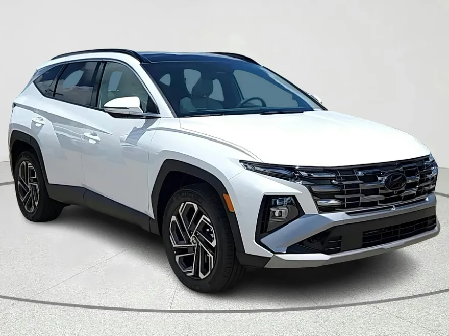 2025 Hyundai Tucson Hybrid Limited photo 1