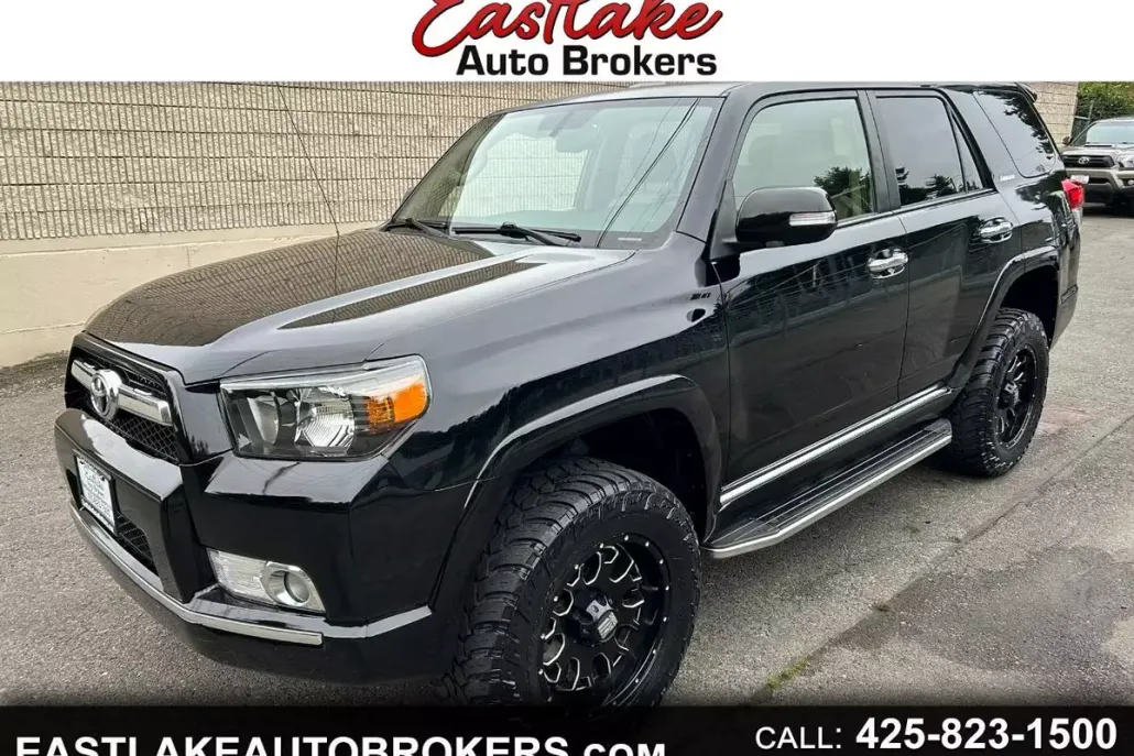 2013 Toyota 4Runner Limited 4WD V6 photo 1