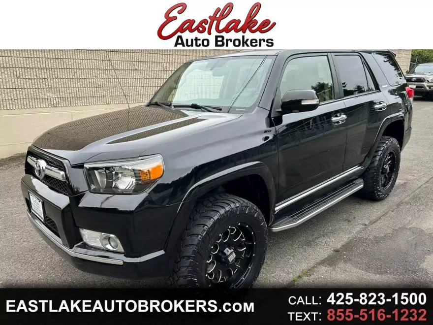 2013 Toyota 4Runner Limited 4WD V6 photo 1