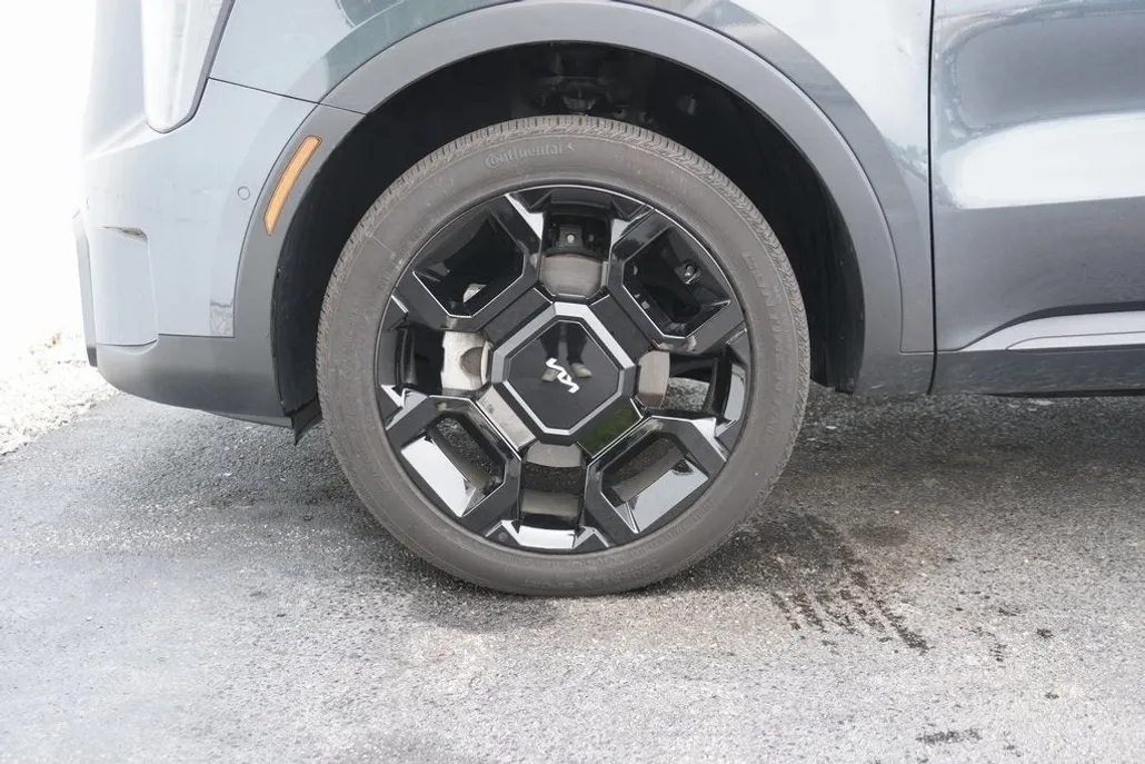 2024 Kia Sorento X-Line SX photo 1