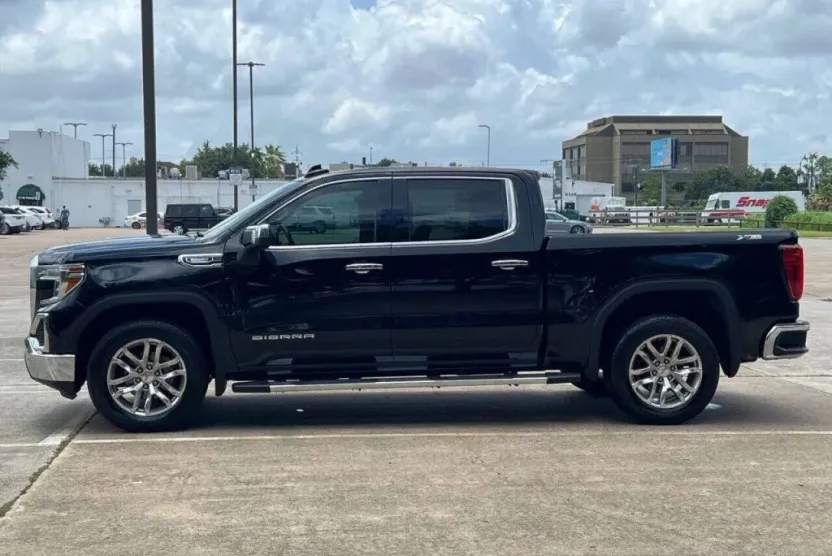 2020 Gmc Sierra 1500 SLT photo 1