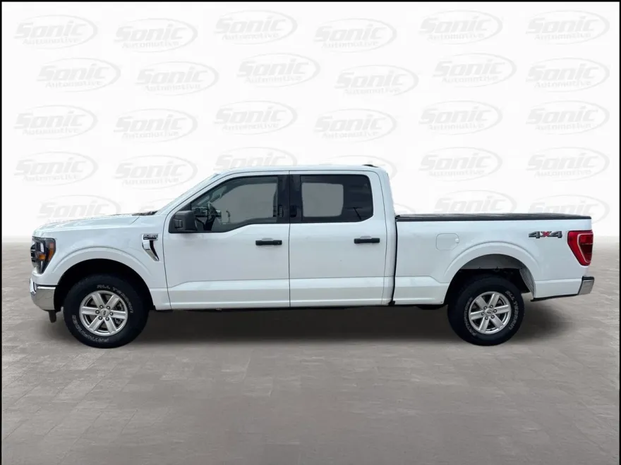 2023 Ford F-150 XLT photo 1