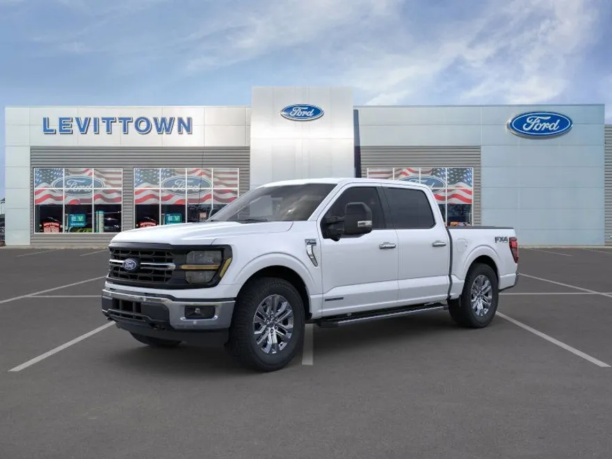 2025 Ford F-150 XLT photo 1