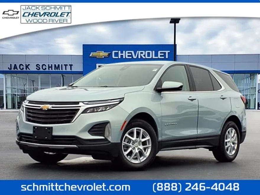 2022 Chevrolet Equinox LT photo 1