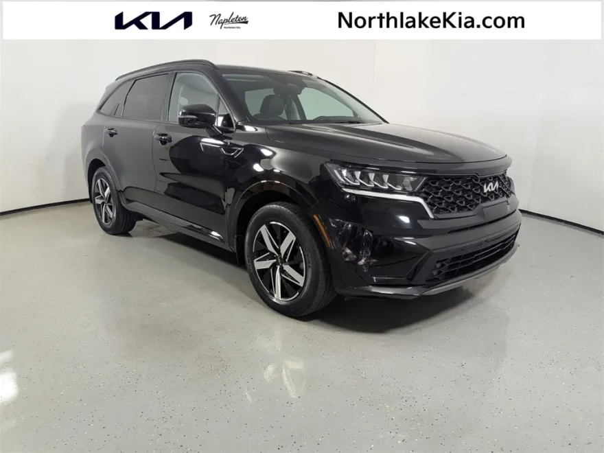 2023 Kia Sorento S photo 1