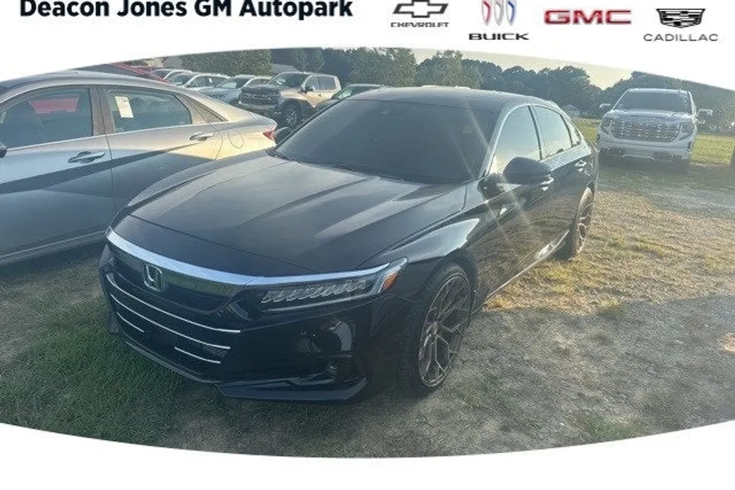 2021 Honda Accord Touring photo 1