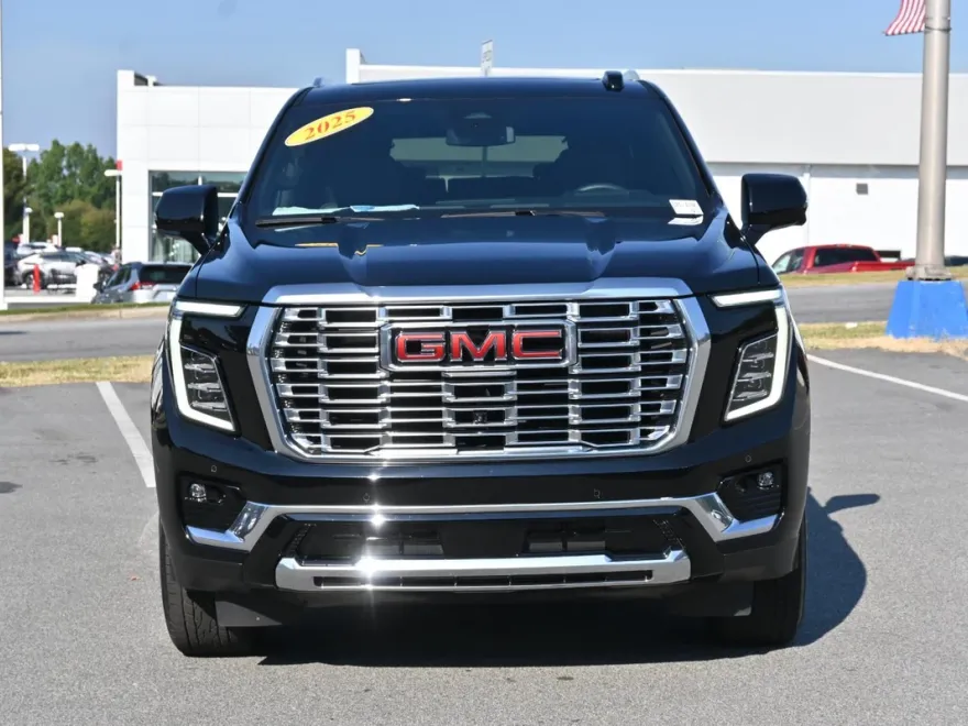 2025 Gmc Yukon XL Denali photo 1