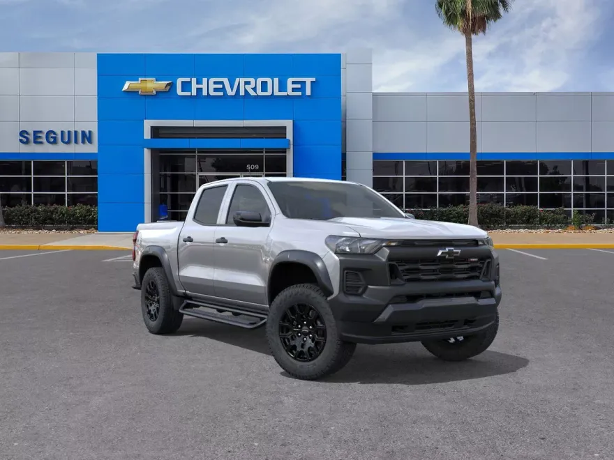 2026 Chevrolet Colorado Trail Boss photo 1