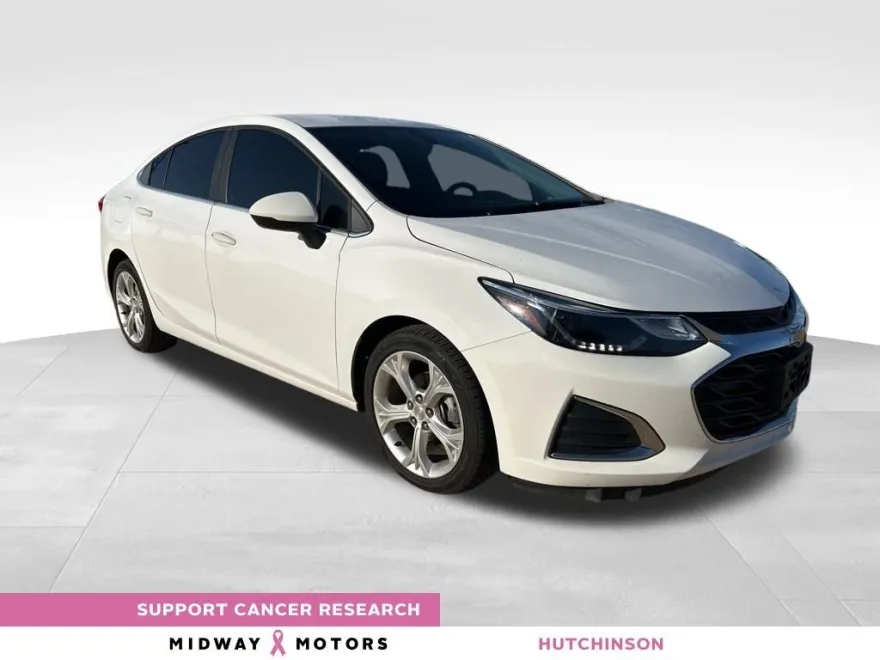2019 Chevrolet Cruze Premier photo 1