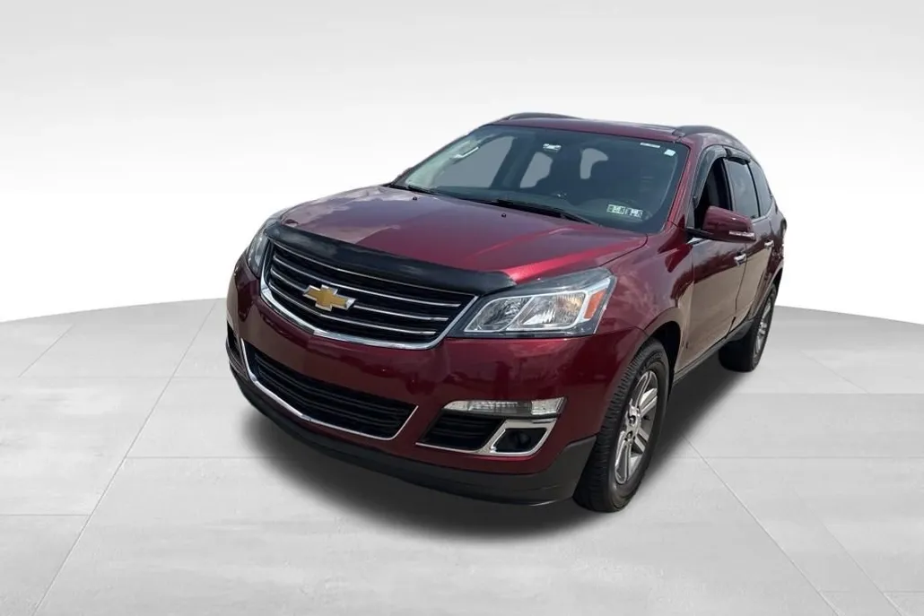 2015 Chevrolet Traverse 1LT photo 1