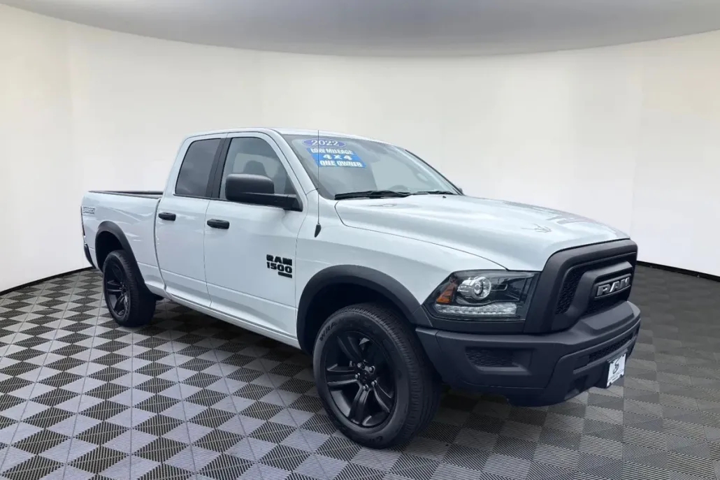 2022 Ram 1500 Classic Warlock photo 1