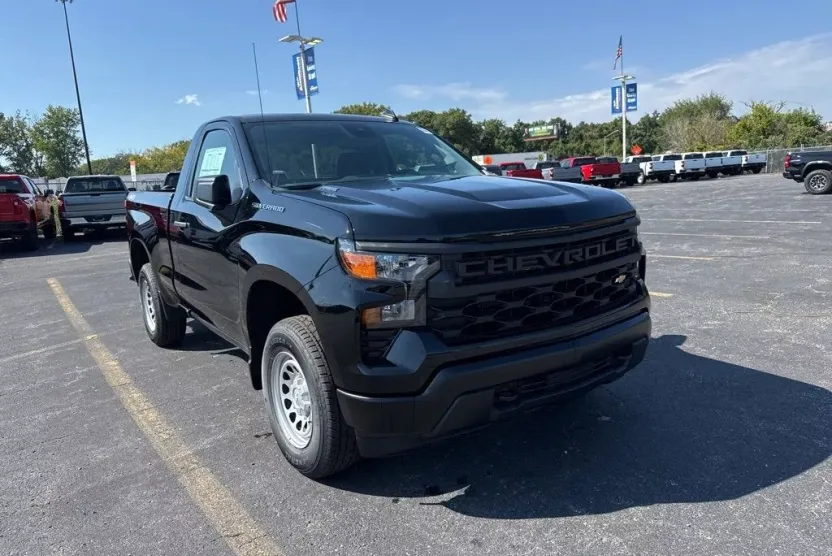 2026 Chevrolet Silverado 1500 Work Truck photo 1