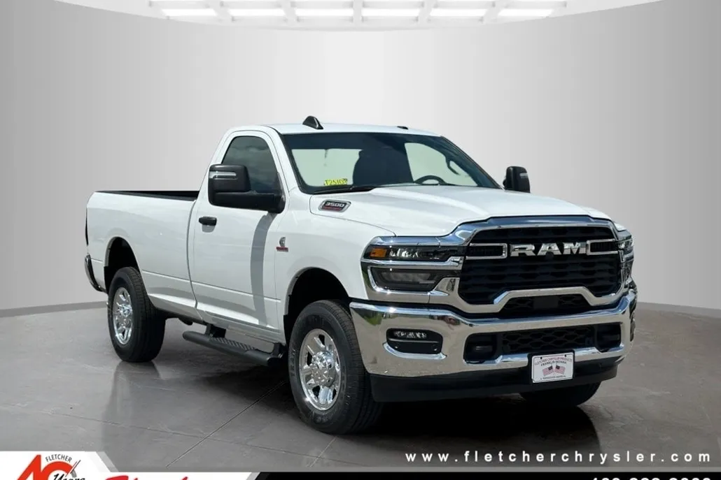 2025 Ram 3500 Tradesman photo 1