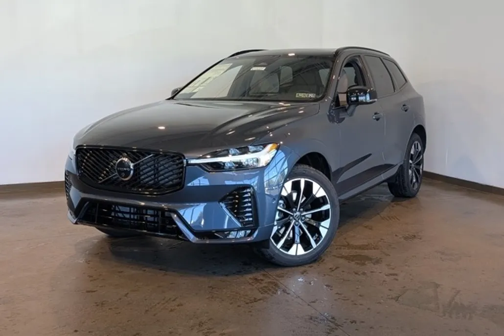 2026 Volvo XC60 B5 Plus photo 1
