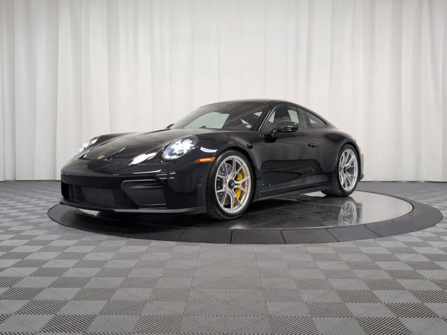 2025 Porsche 911 GT3 Touring Coupe photo 1