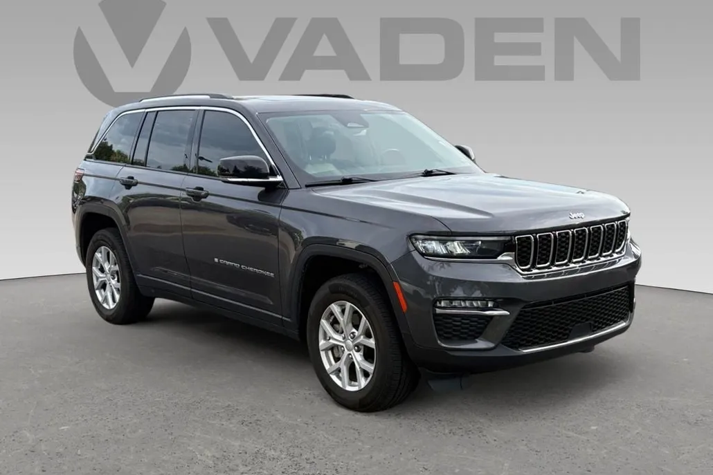 2023 Jeep Grand Cherokee Limited photo 1