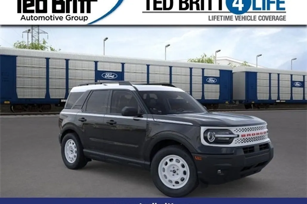 2025 Ford Bronco Sport Heritage photo 1